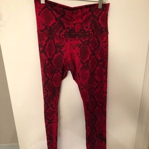 LULULEMON HIGH WAISTED FULL TIGHT